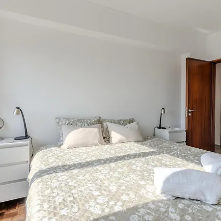 Sea Dunes - 3 Bedroom With Sea View