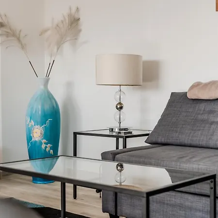 Sea Dunes - 3 Bedroom With Sea View Apartment *